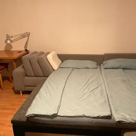 2 Gaestewohnung Lejlighed *